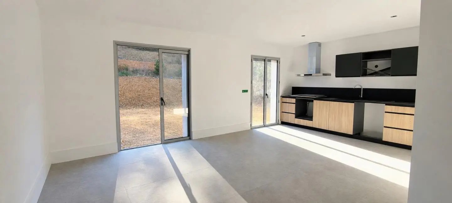 Appartement à louer, 100m², Allemagne-en-Provence