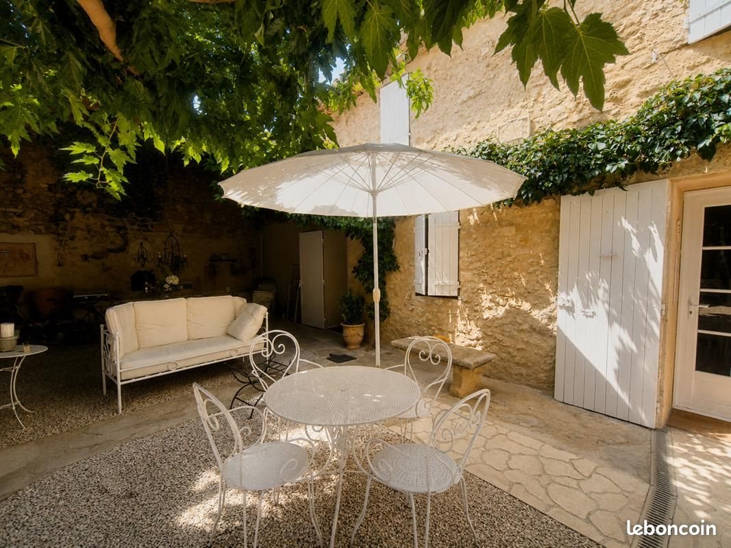 Maison à vendre, 160m², Saint-Martin-de-la-Brasque