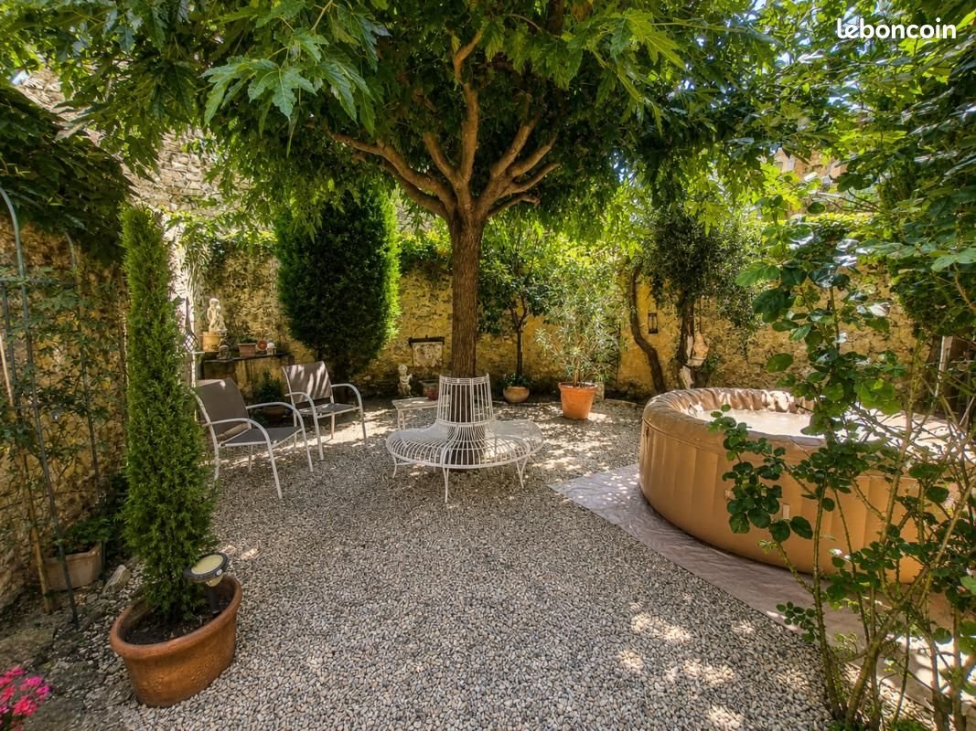 Maison à vendre, 160m², Saint-Martin-de-la-Brasque