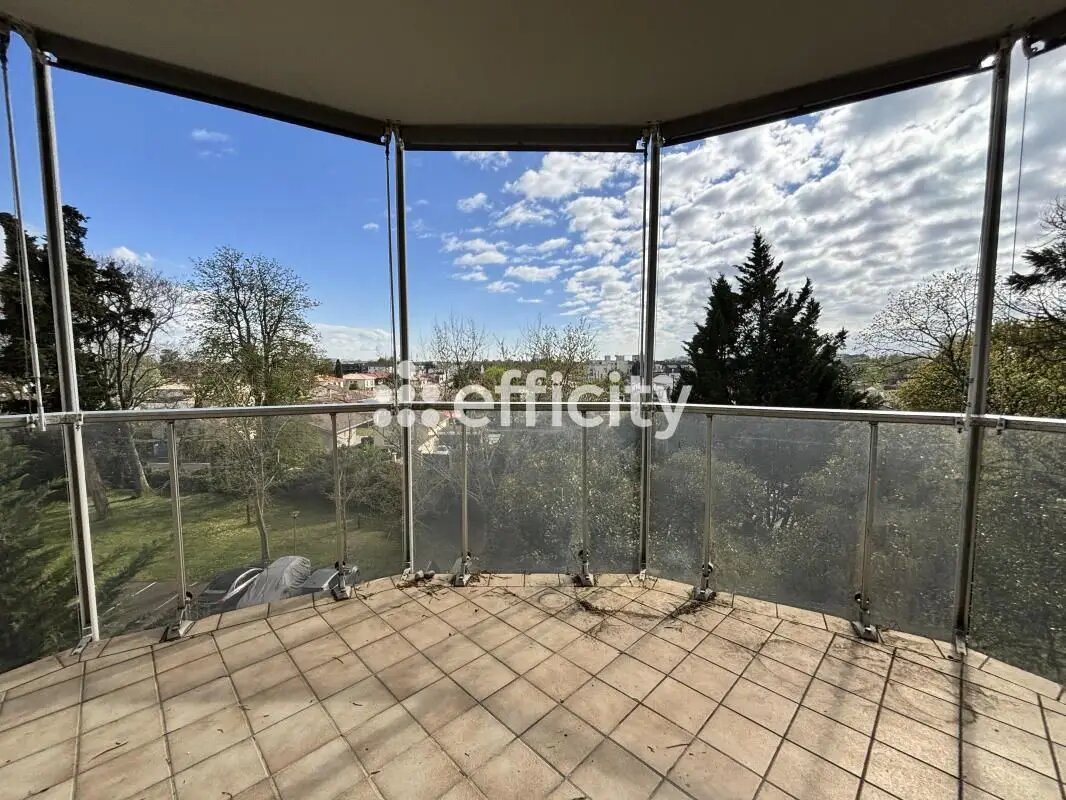 Appartement à vendre, 111m², Mérignac