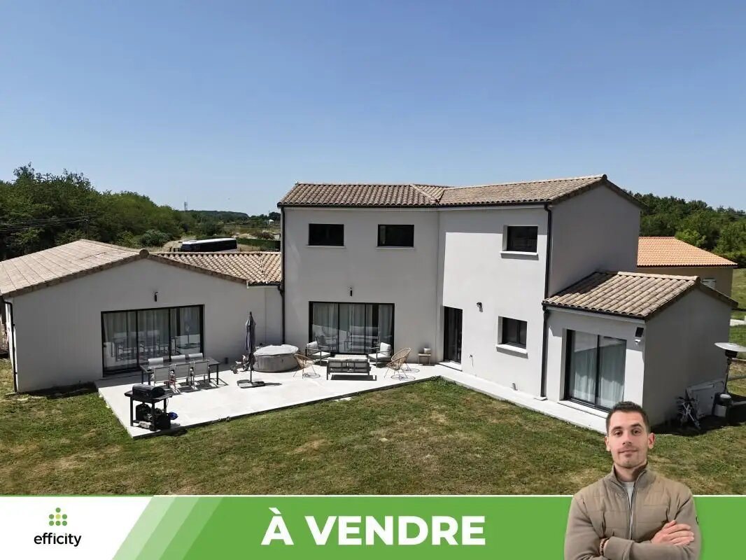 Maison à vendre, 178m², Fontaine-le-Comte