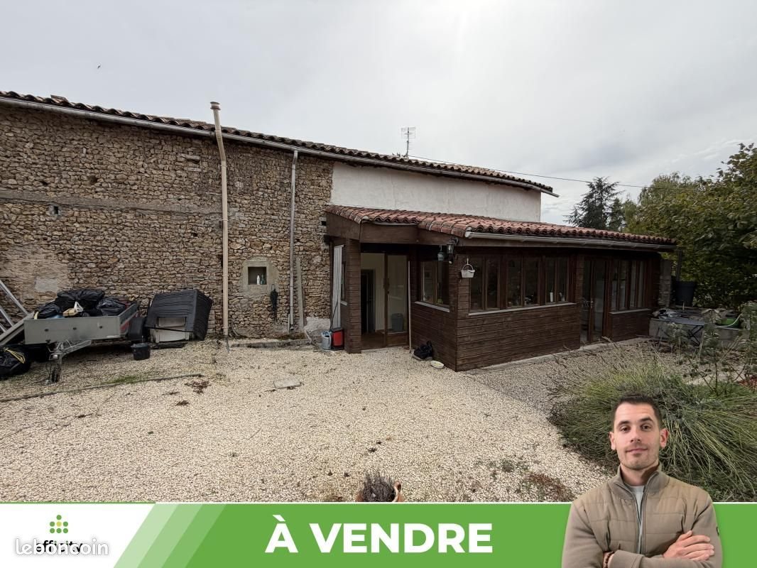 Maison à vendre, 152m², Sommières-du-Clain
