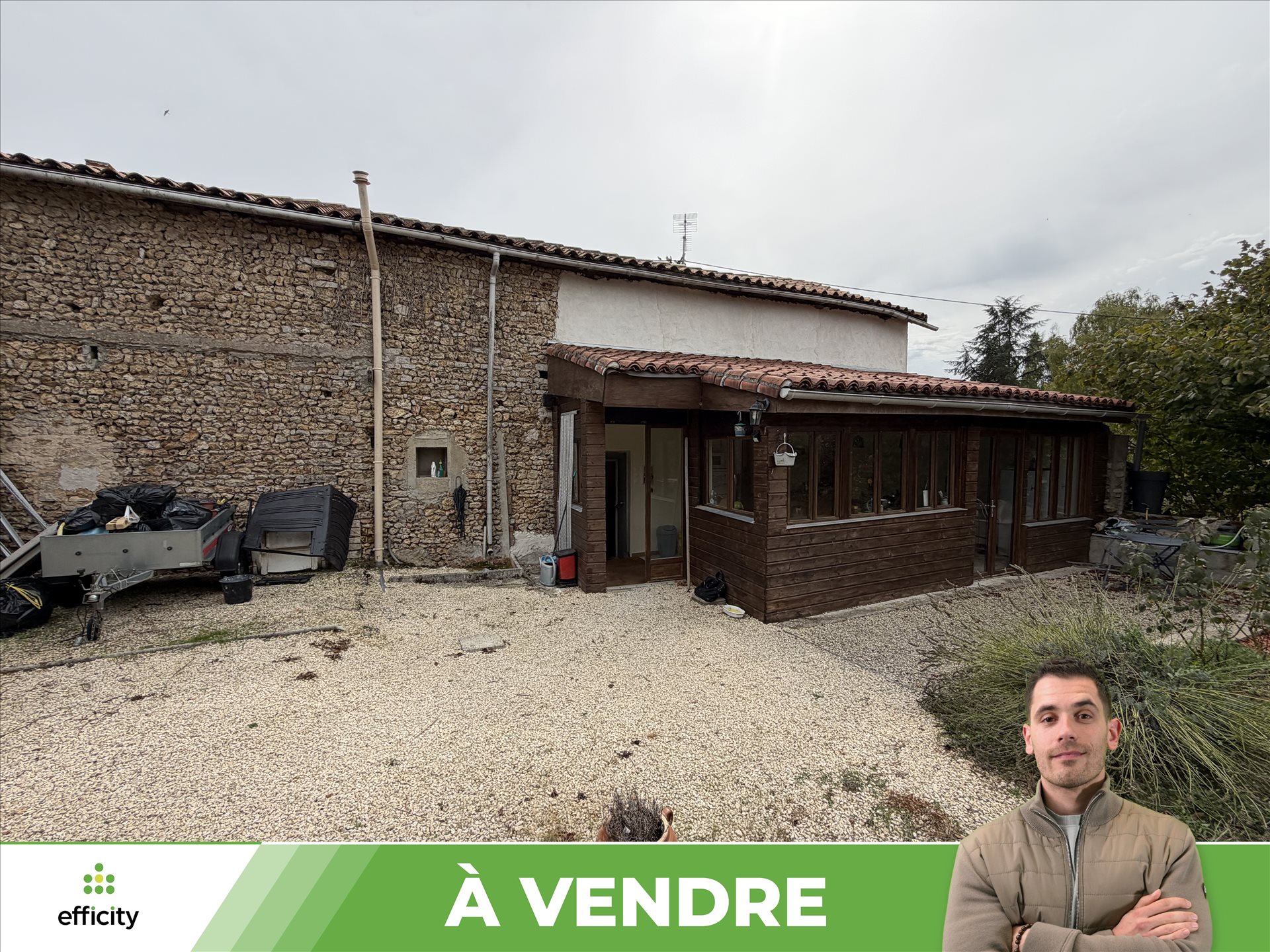 Maison à vendre, 5m², Sommières-du-Clain
