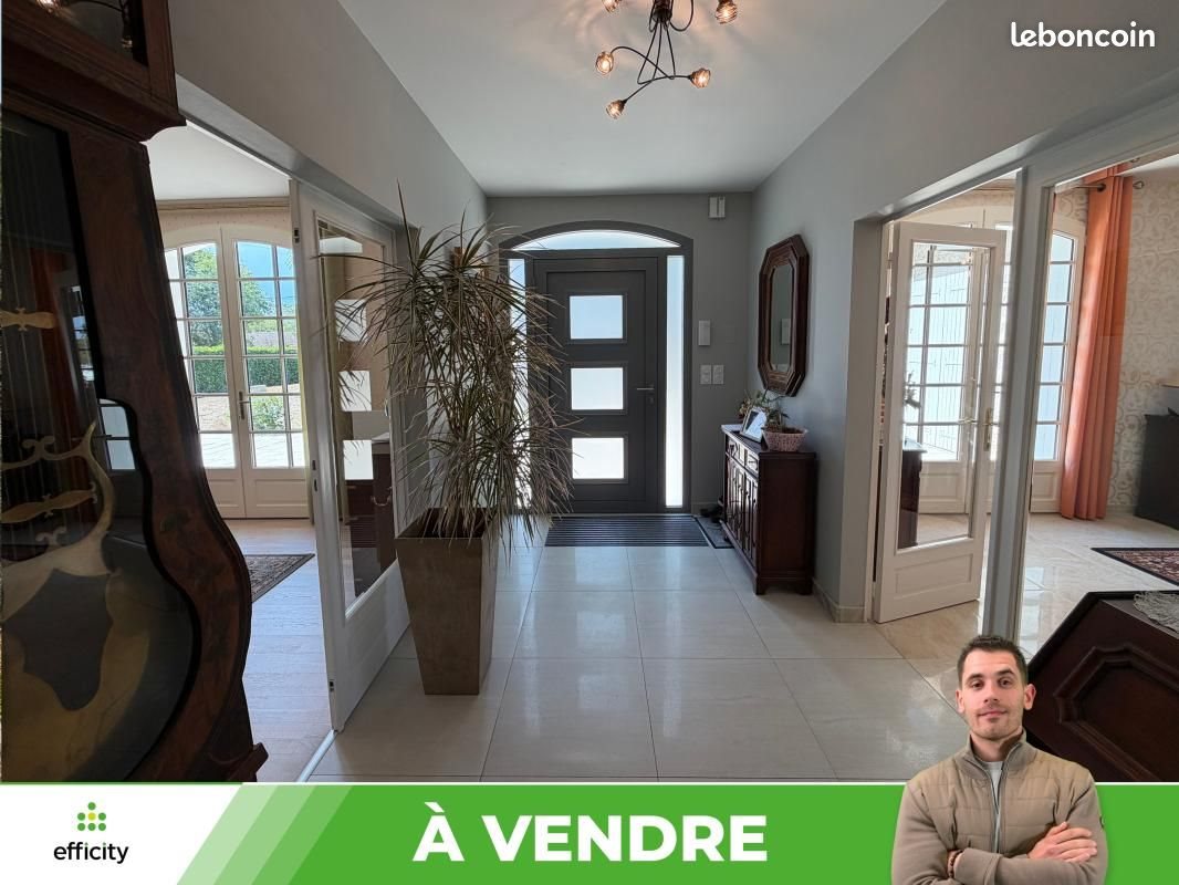 Maison à vendre, 216m², Vivonne