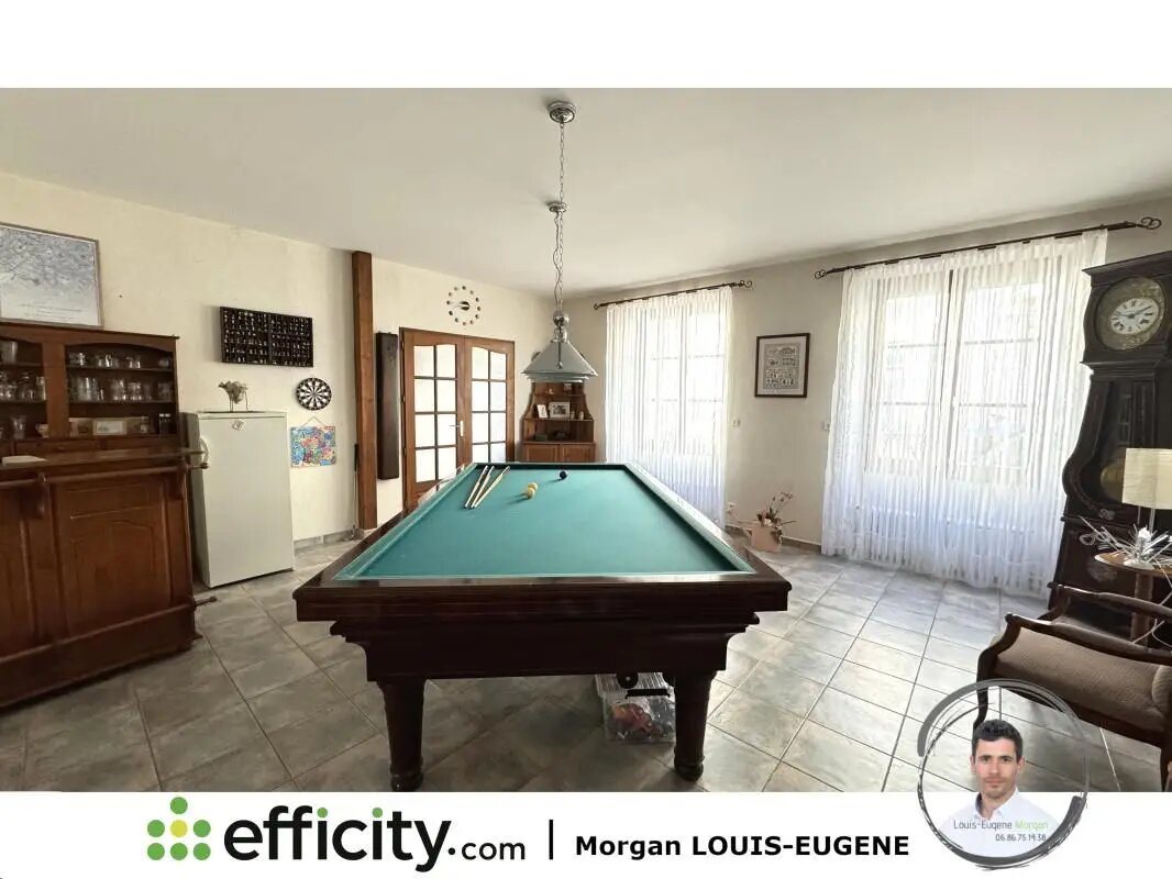 Maison à vendre, 282m², Valence-en-Poitou