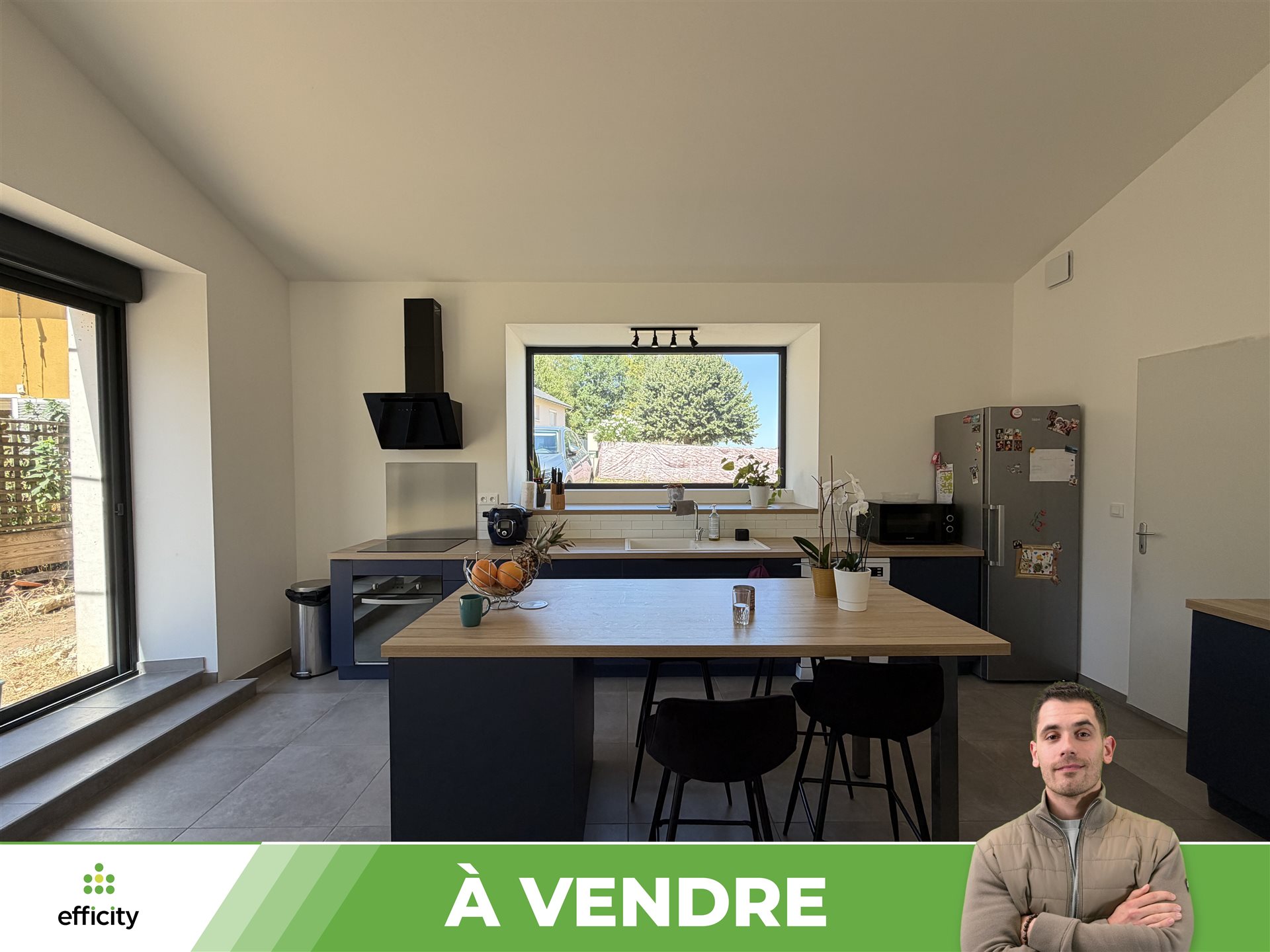 Maison à vendre, 184m², Valence-en-Poitou