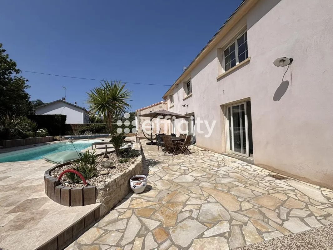 Maison à vendre, 243m², Fontenay-le-Comte