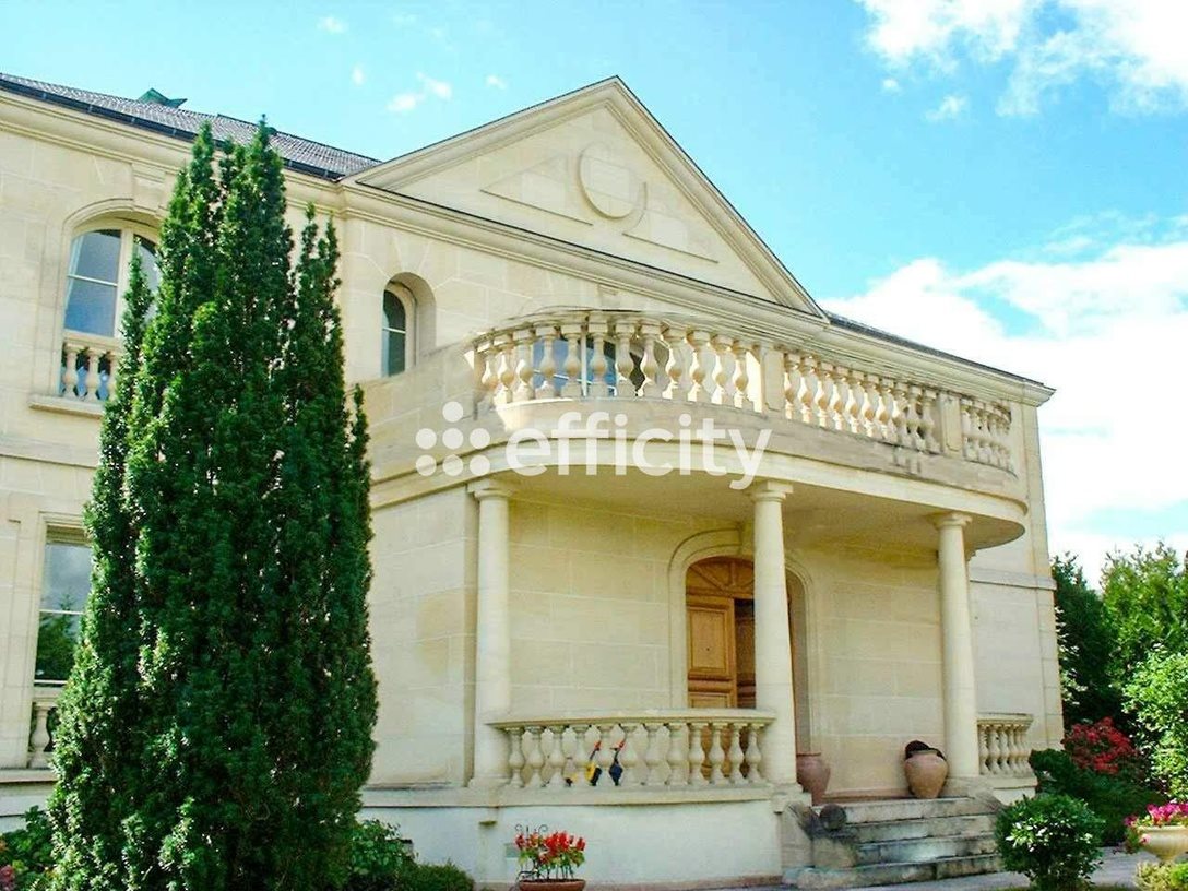 Maison à vendre, 570m², Bougival