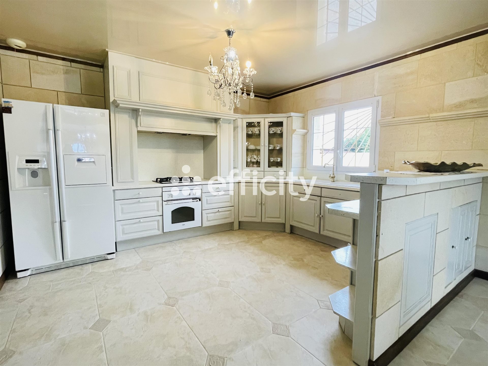 Maison à vendre, 155m², Soussans
