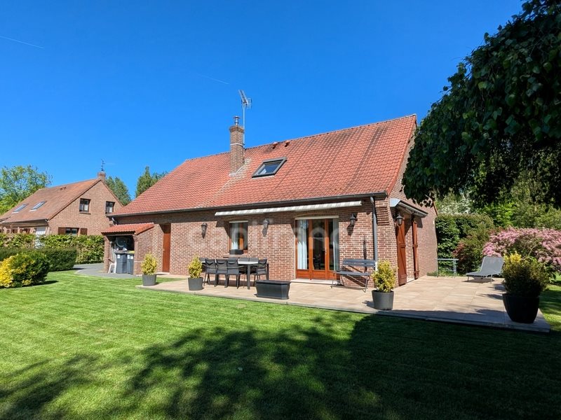 Maison à vendre, 140m², Neuville-en-Ferrain