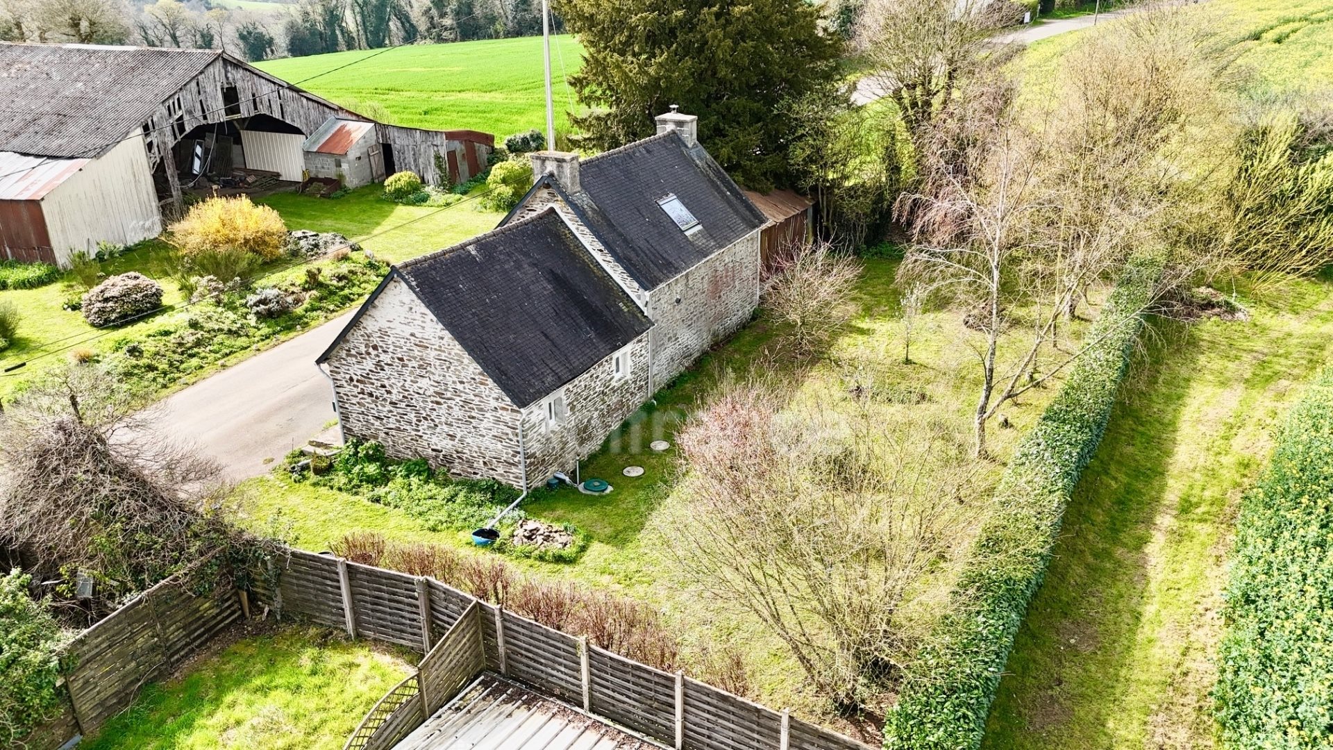 Maison à vendre, 107m², Landeleau