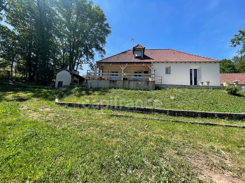 Maison à vendre, 110m², Jugeals-Nazareth