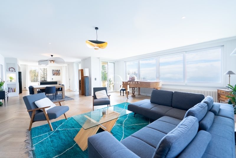 Maison à vendre, 246m², Lucinges