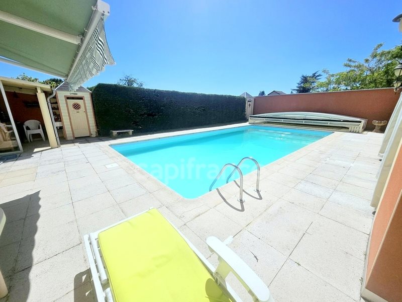 Maison à vendre, 220m², Lezoux