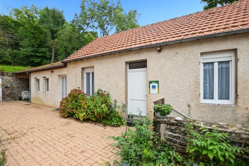 Maison à vendre, 229m², Saint-Sernin-du-Plain