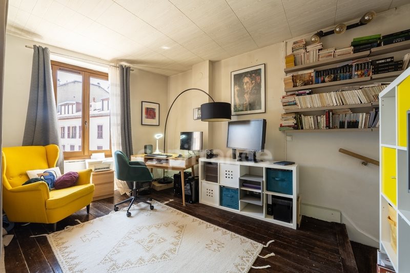 Maison à vendre, 78m², Gex