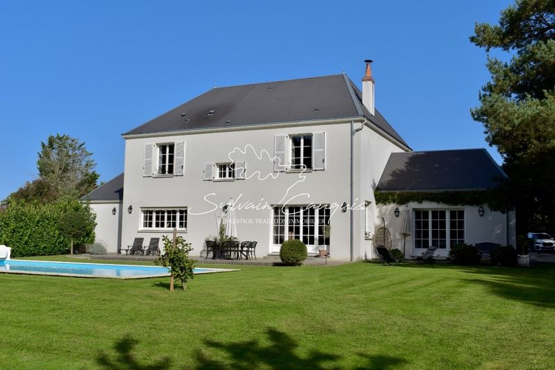 Maison à vendre, 270m², Sully-sur-Loire