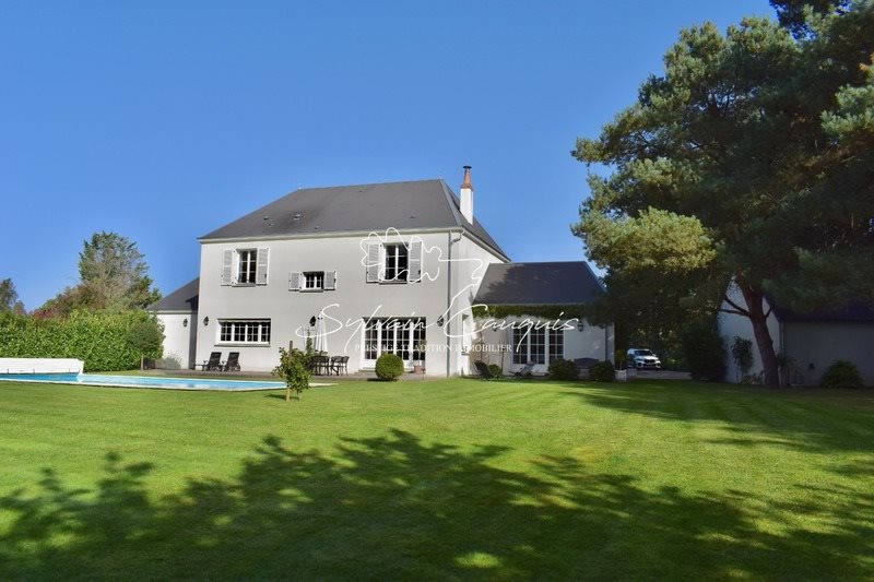 Maison à vendre, 270m², Sully-sur-Loire