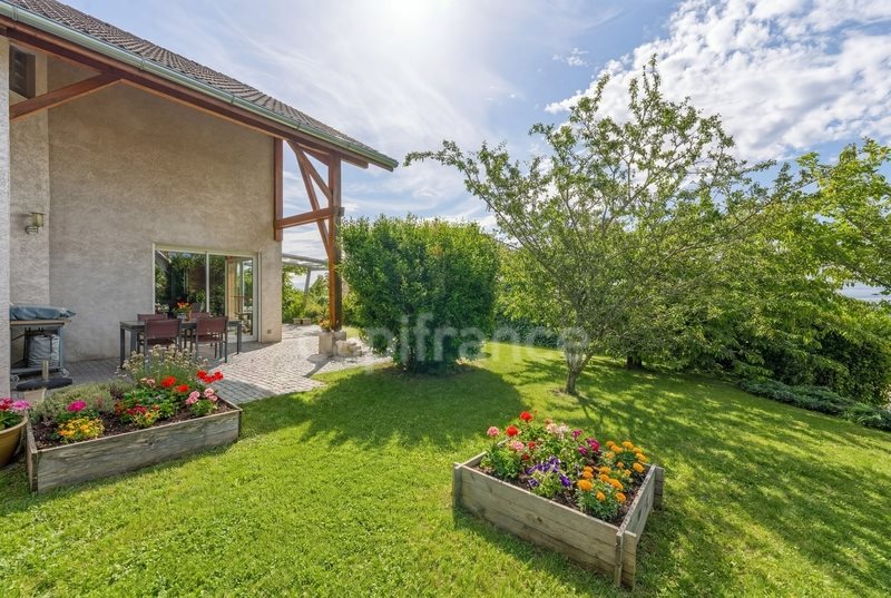 Maison à vendre, 142m², Challex