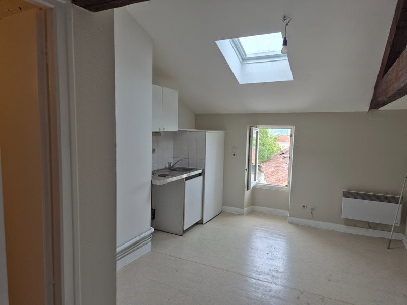 Appartement à vendre, 26m², Angoulême