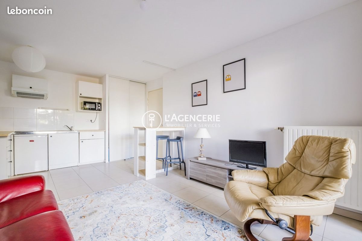 Appartement à louer, 41m², Bordeaux