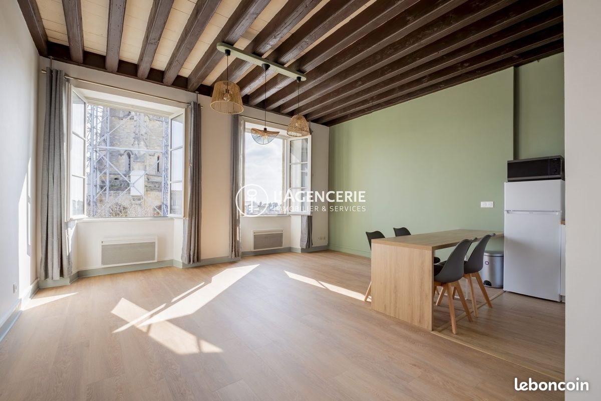 Appartement à louer, 52m², Bordeaux