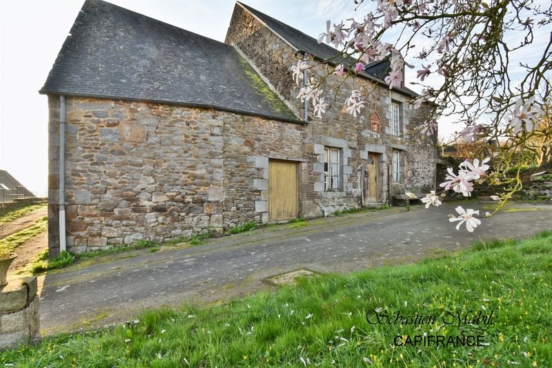 Maison à vendre, 114m², Sougéal