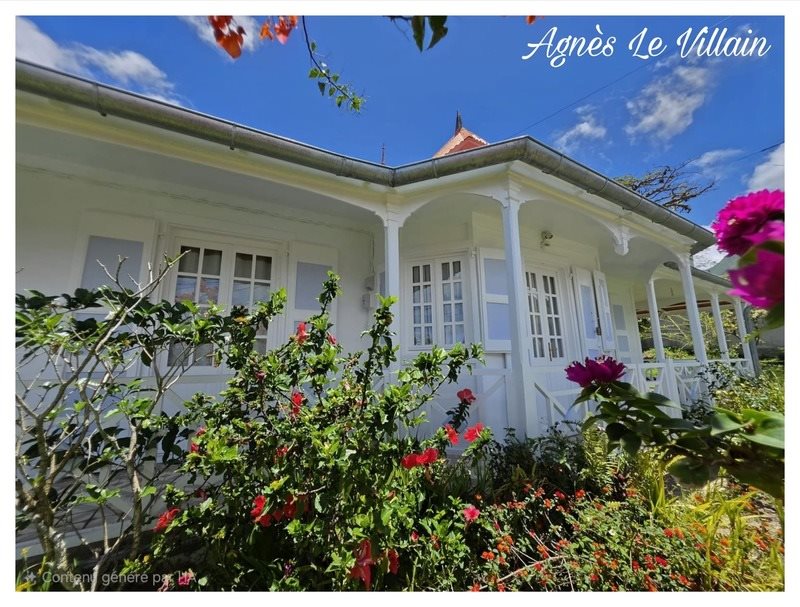 Maison à vendre, 120m², Saint-Claude