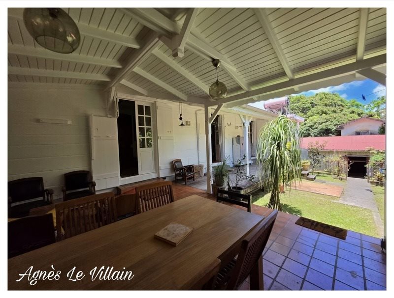 Maison à vendre, 120m², Saint-Claude