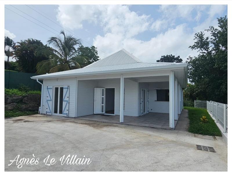 Maison à vendre, 79m², Bouillante