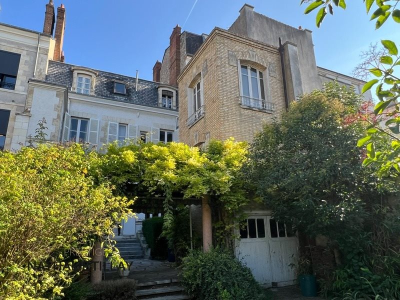 Maison à vendre, 365m², Orléans