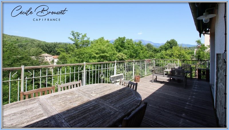 Maison à vendre, 124m², Saint-Laurent-de-Cerdans