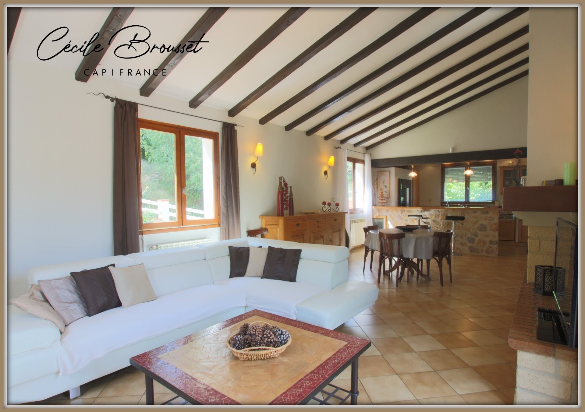 Maison à vendre, 183m², Saint-Laurent-de-Cerdans
