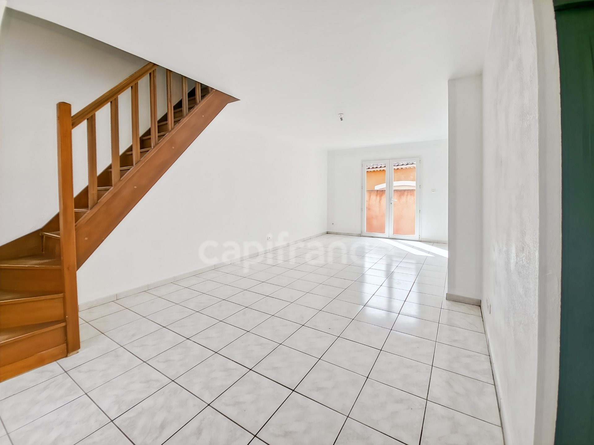 Maison à vendre, 74m², Puyvert