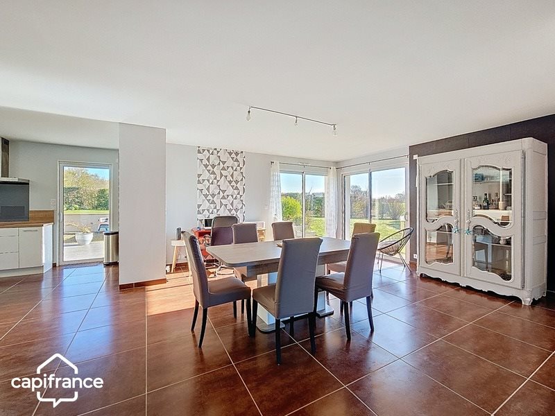 Maison à vendre, 121m², Airvault