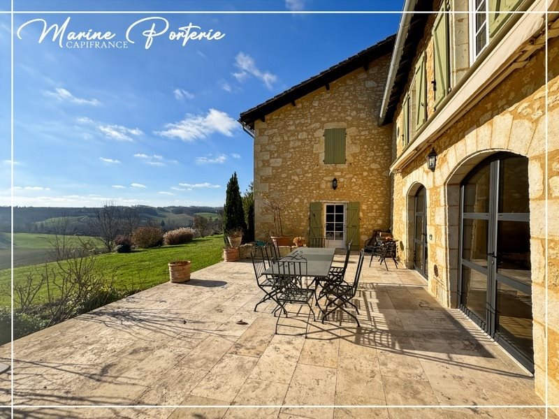 Maison à vendre, 380m², Auch