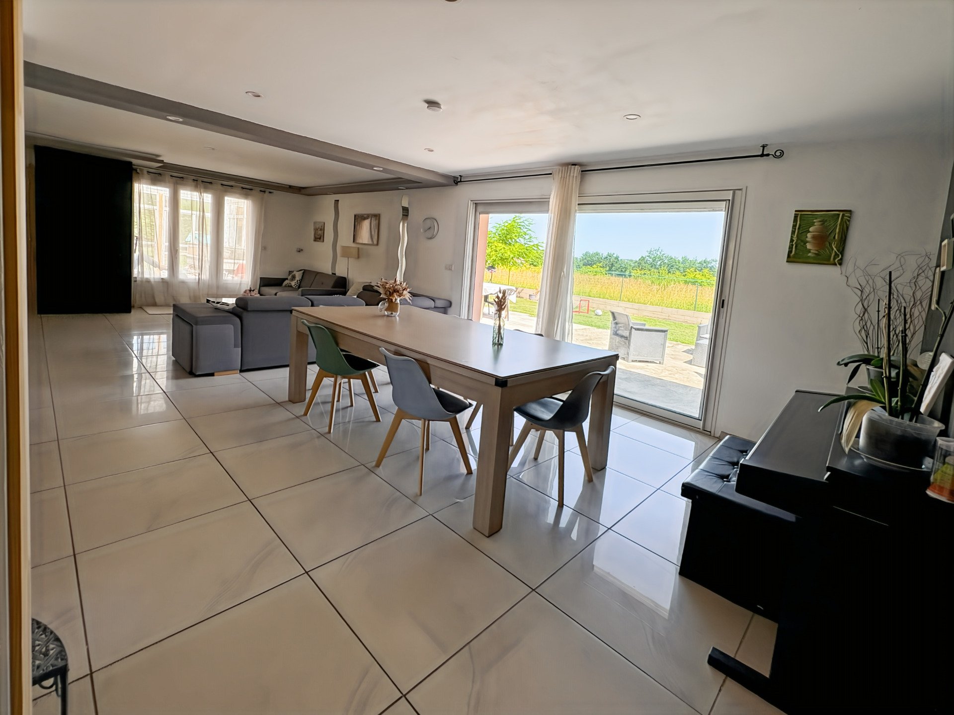 Maison à vendre, 253m², Feugarolles