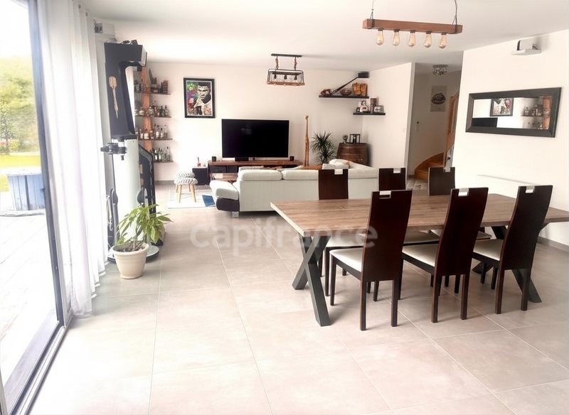 Maison à vendre, 154m², Octeville-sur-Mer