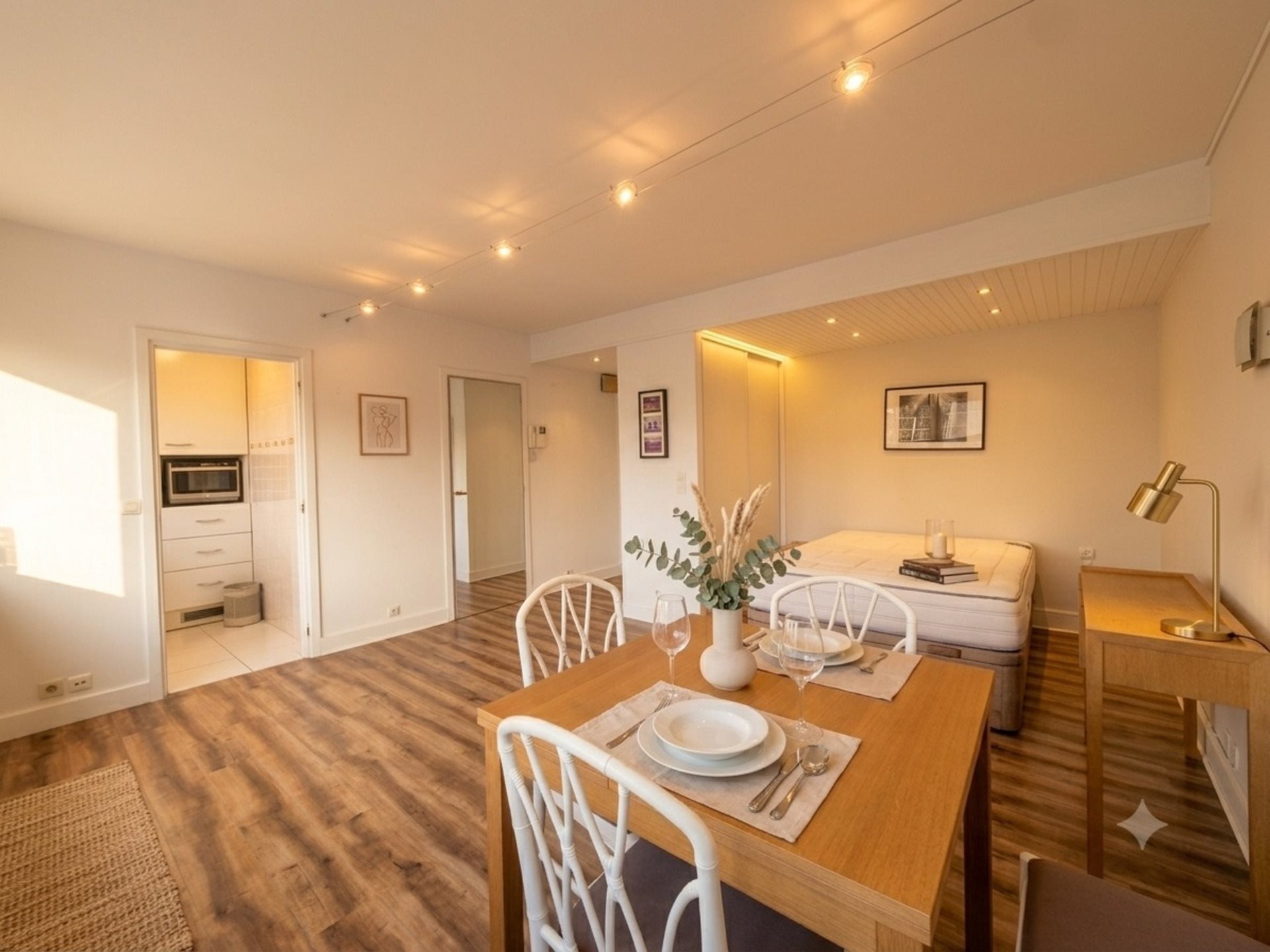 Appartement à vendre, 32m², Courbevoie