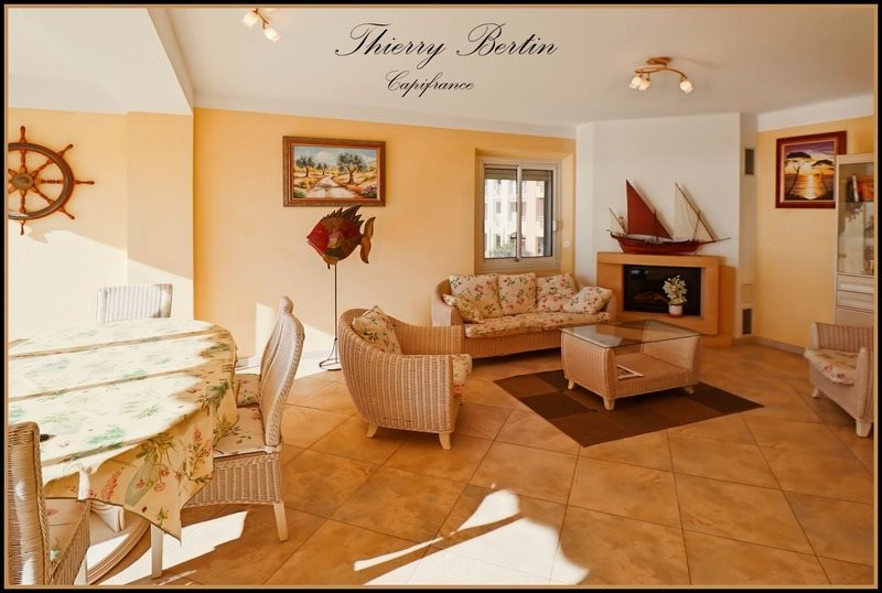 Appartement à vendre, 243m², Fréjus