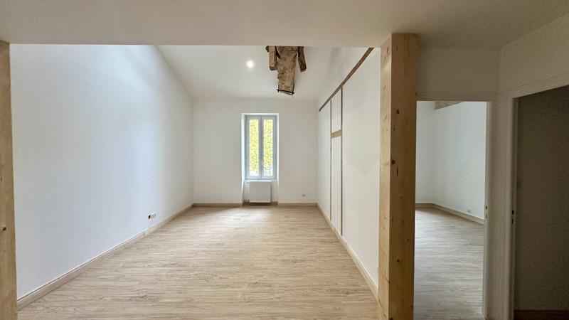 Appartement à vendre, 70m², Barbezieux-Saint-Hilaire