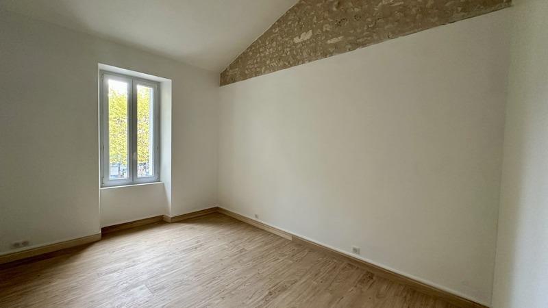 Appartement à vendre, 70m², Barbezieux-Saint-Hilaire