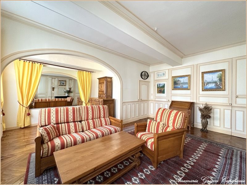 Maison à vendre, 231m², Courville-sur-Eure