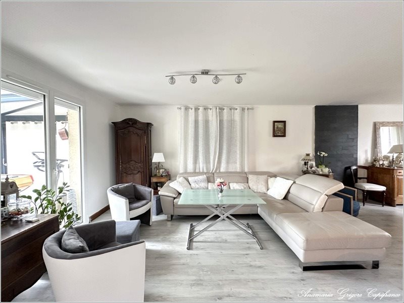 Maison à vendre, 194m², Courville-sur-Eure