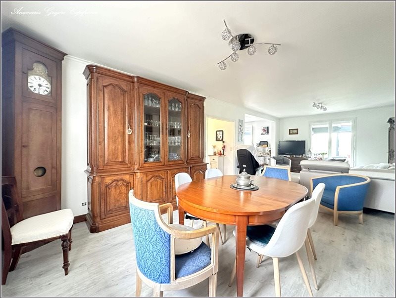 Maison à vendre, 194m², Courville-sur-Eure