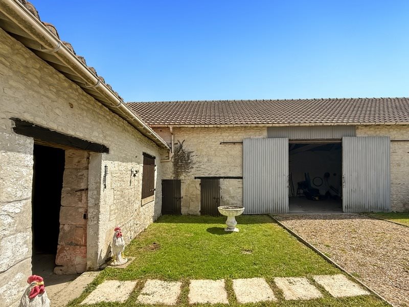 Maison à vendre, 182m², Sérigny
