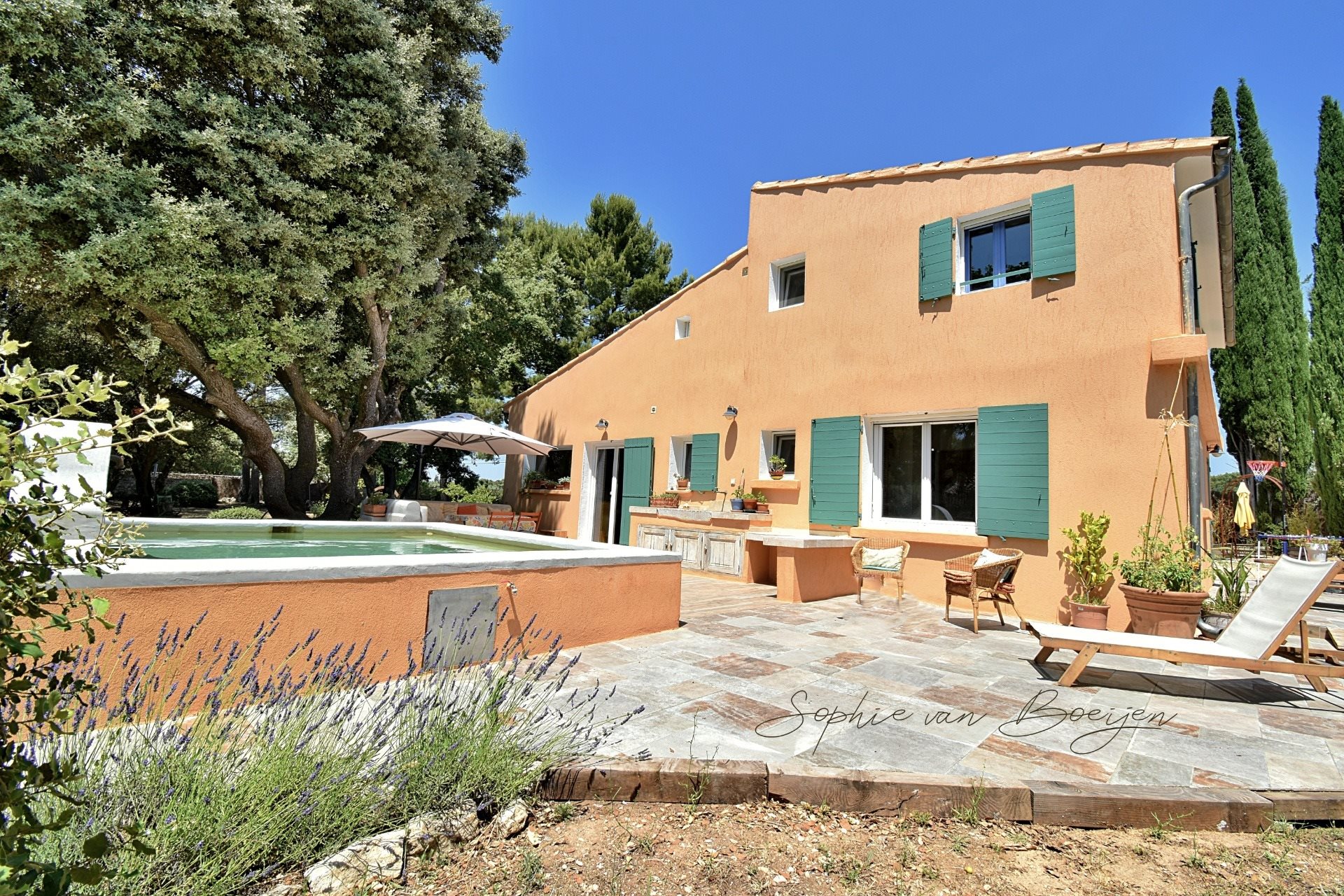 Maison à vendre, 215m², Eguilles