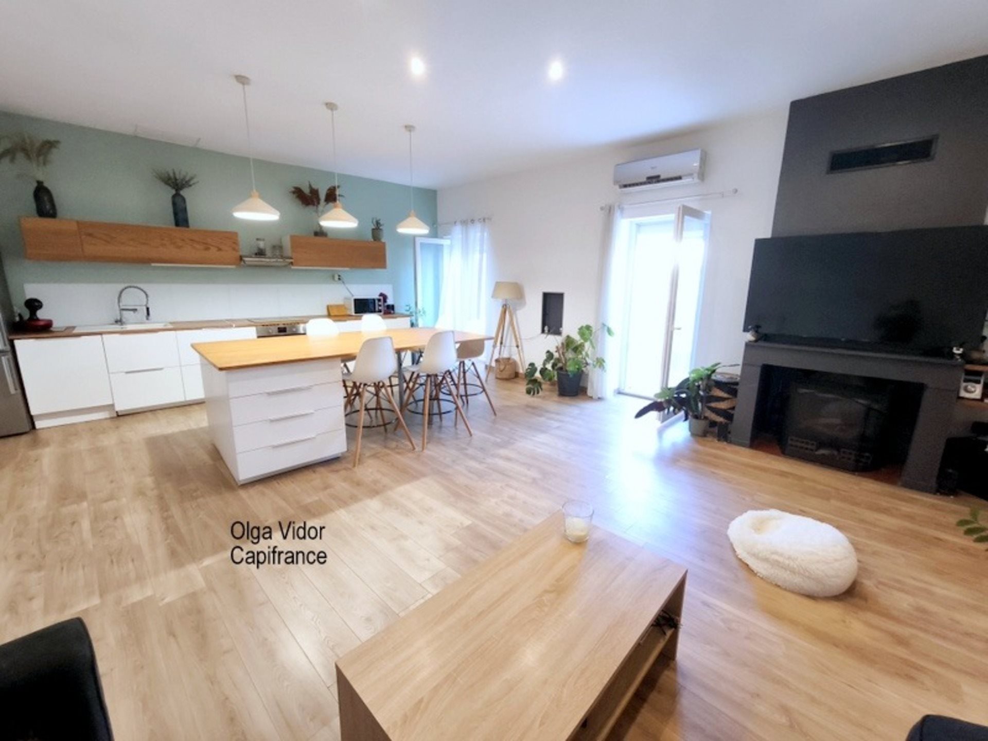 Maison à vendre, 187m², Pomérols