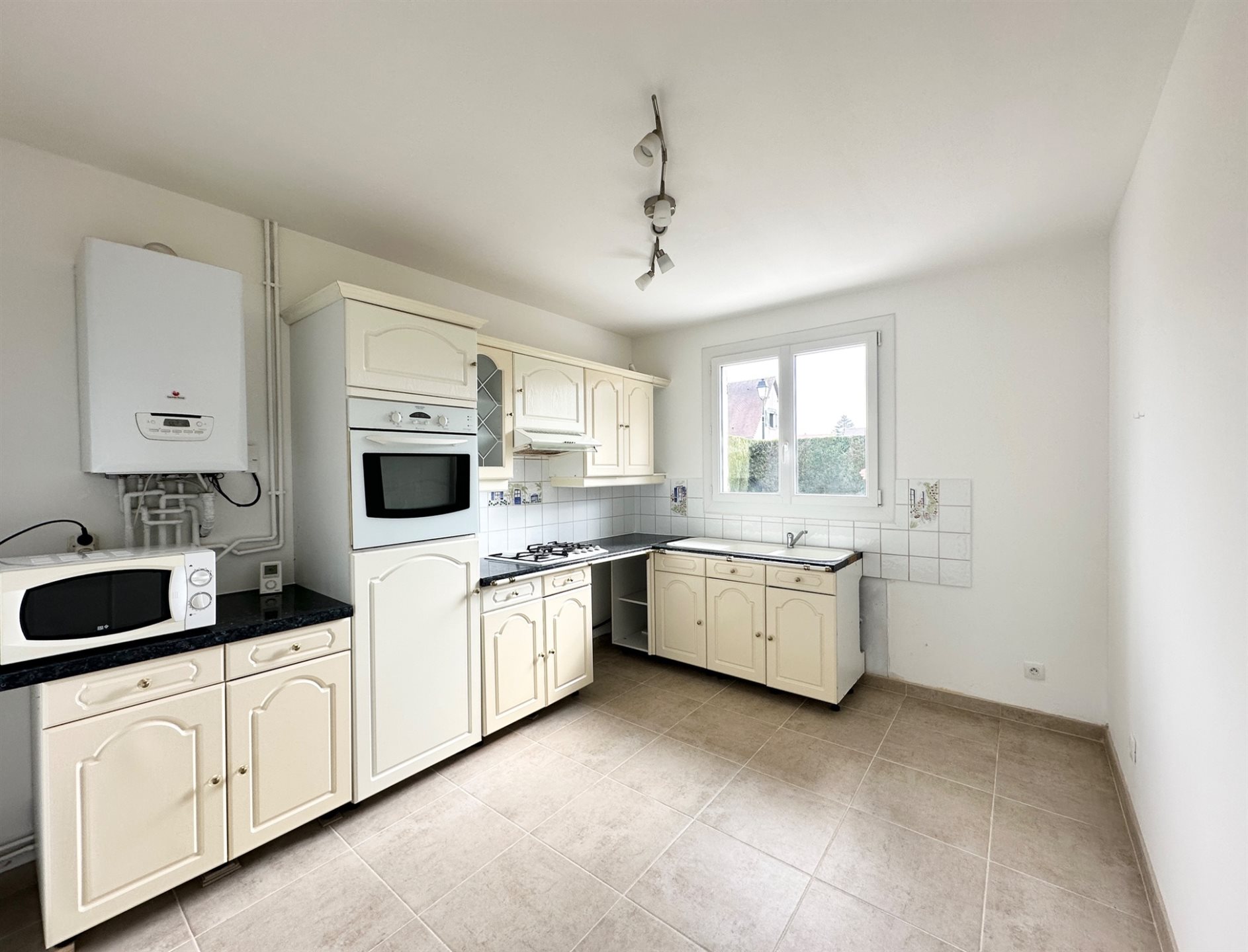 Maison à vendre, 112m², La Saussaye