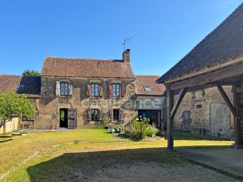 Maison à vendre, 178m², Saint-Jean-d'Assé
